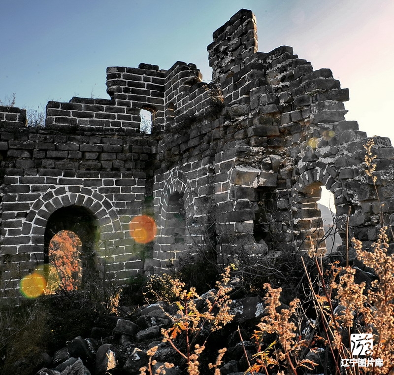 Խ