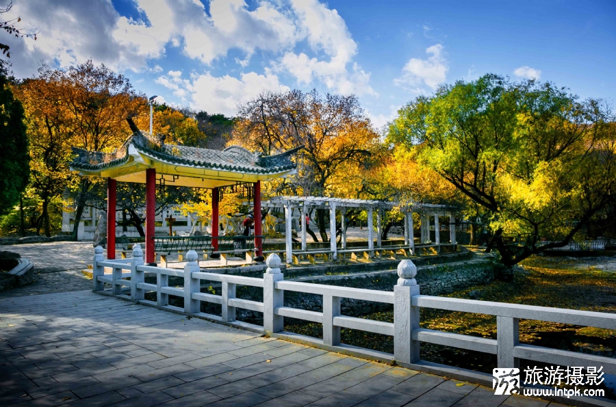 볤