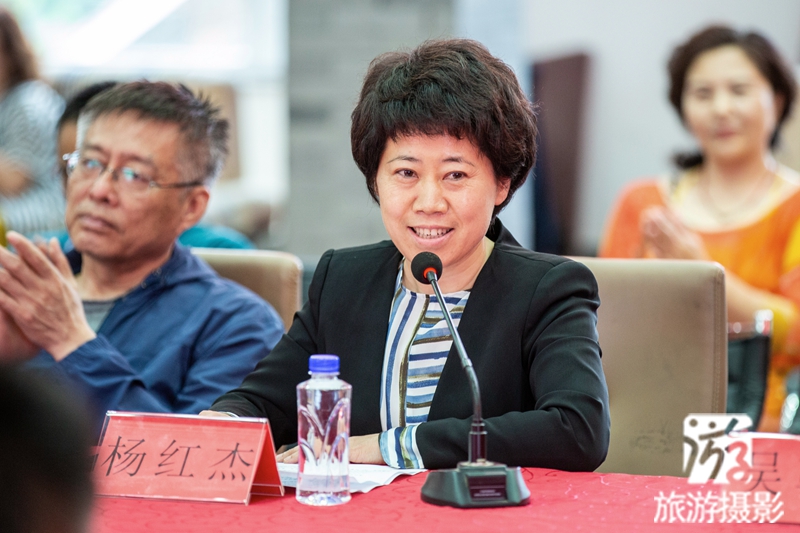 北镇市副市长杨红杰讲话